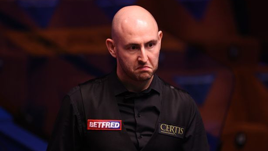 场上屡创佳 场上屡创佳