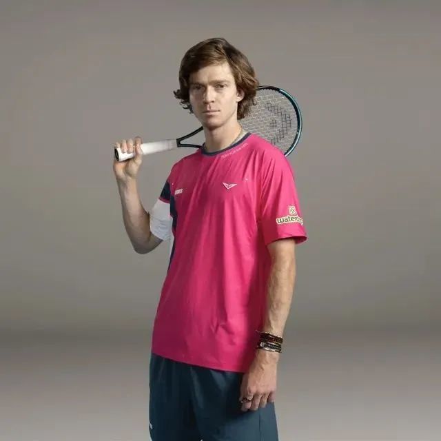 的隆重揭幕 的隆重揭幕