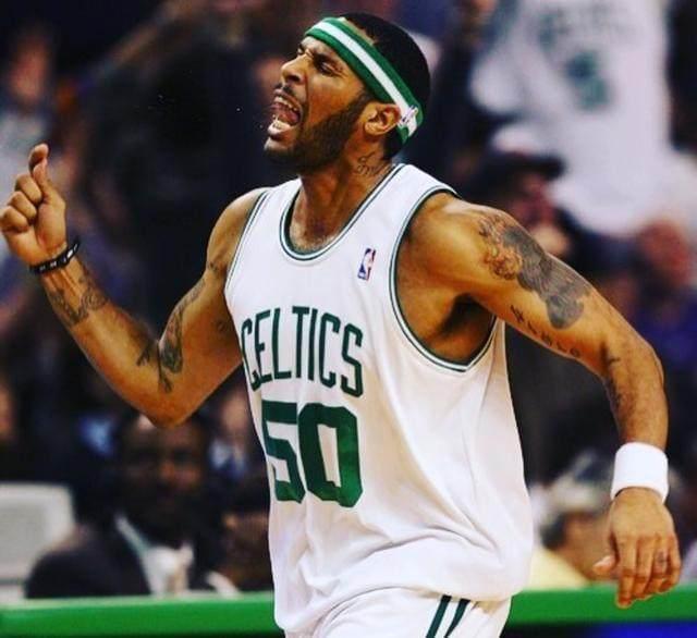 现场以声光 现场以声光